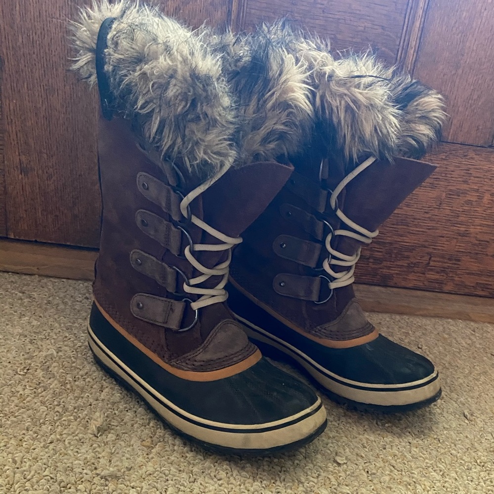 Sorrel winter boots size 8
